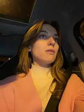 دردشة -AngelAri- الجنسية المباشرة