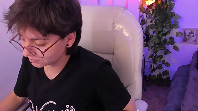 Nathaly_ds Obrolan Langsung XXX