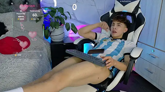 Chat XXX Live Saimonvela