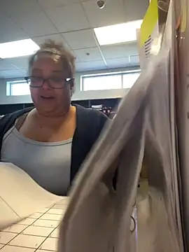 wishuhope4's Live XXX Chat