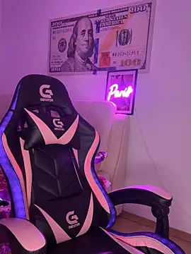 Chat XXX Live KemberlyEll