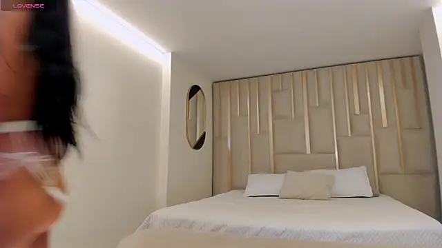 AmaliaCrus live XXX chat