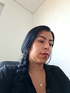 Chat XXX en directo de Luianna