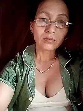 Živý XXX chat Cucci07