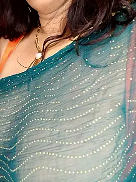 Aarna111's Webcam Show