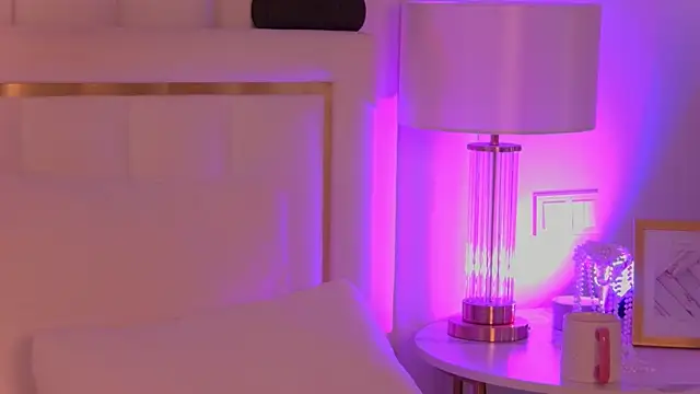 MollyHilton's Live XXX Chat