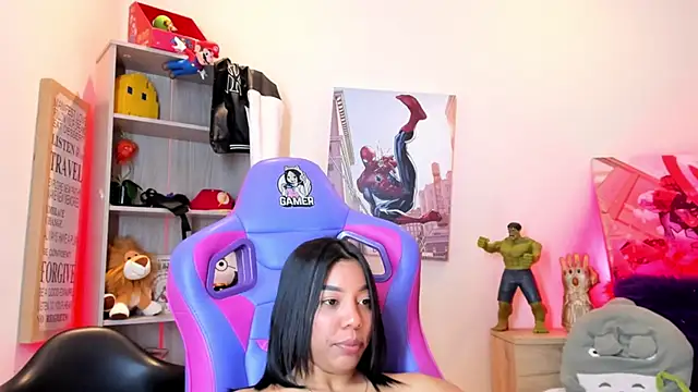 madelyn_rose_'s Live XXX Chat