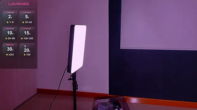 دردشة madyson_fox الجنسية المباشرة