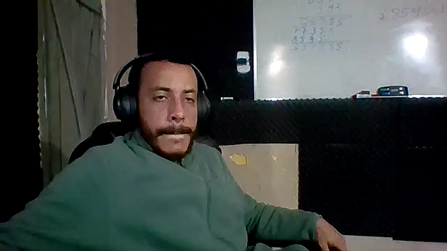 Show de webcam de MachoScorpionCaralho