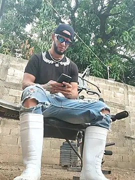 PIGHIGHDIRTY_p0 网络视讯表演