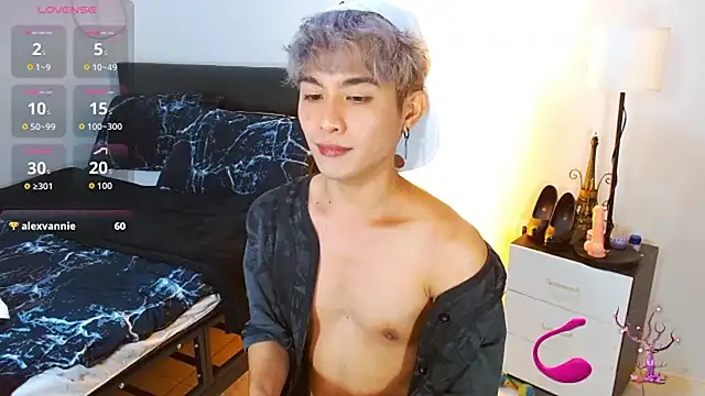 WildestTwink Pertunjukan Webcam