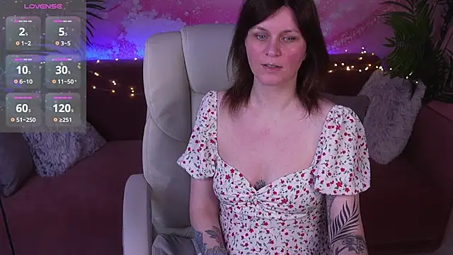 TinaMelt Chat XXX in diretta