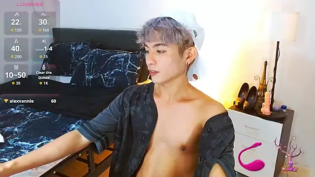 Chat XXX Live WildestTwink