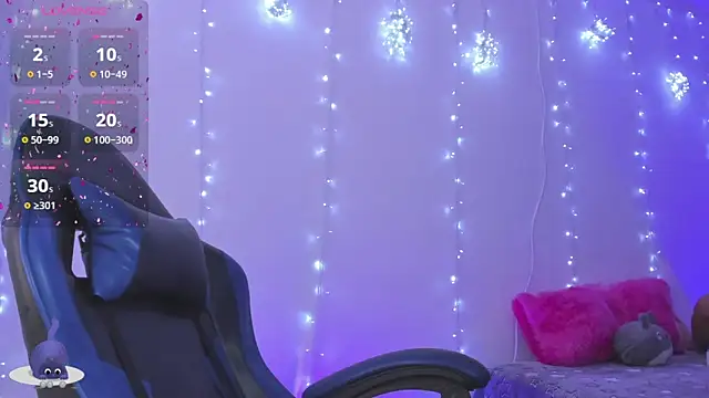 XXX chat uživo modela roseliam25