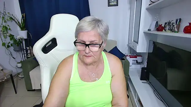 Selenna57 live XXX chat