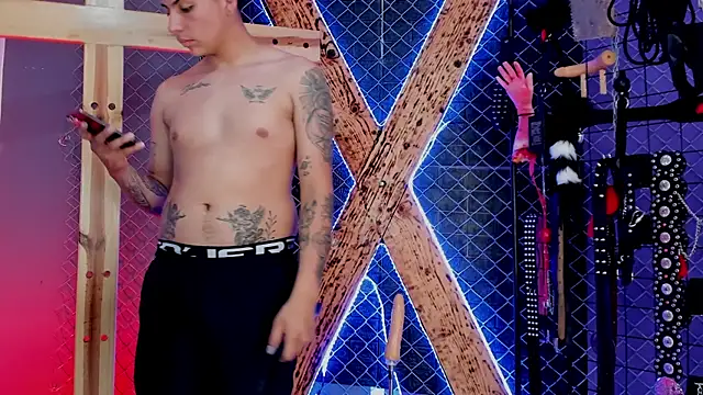 Arion_and_Velvet_bdsm's Live XXX Chat