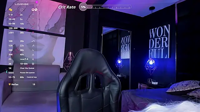 ValkaRouse's Live XXX Chat