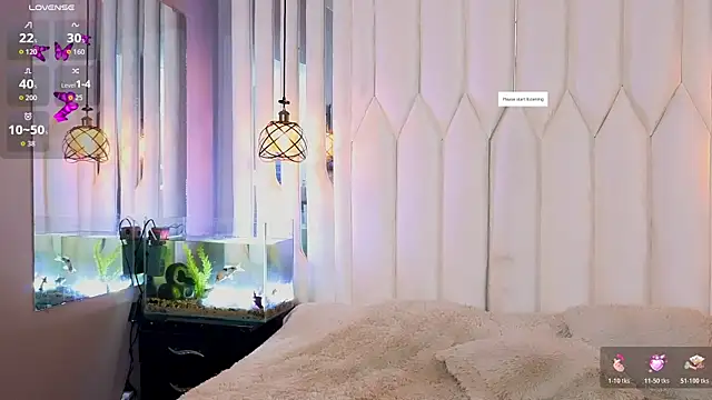 Megan_Do_Santos: διαδικτυακό σόου στην κάμερα