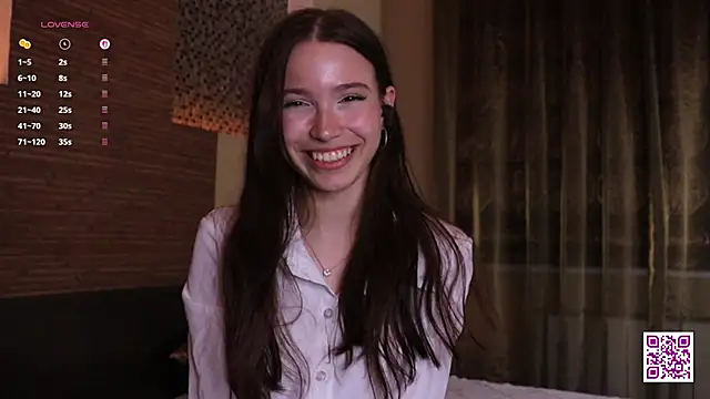 Онлайн чат XXX MellowEva