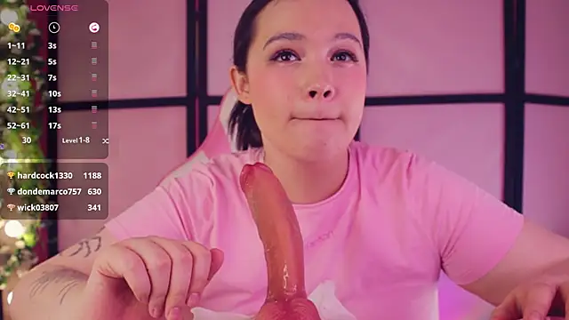 Chery_Lady22のライブXXXチャット