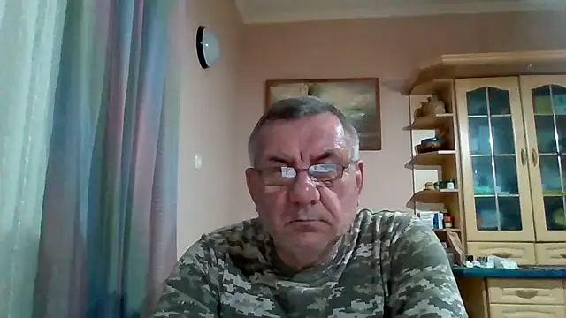 Show modela machomale3 na web-kameri