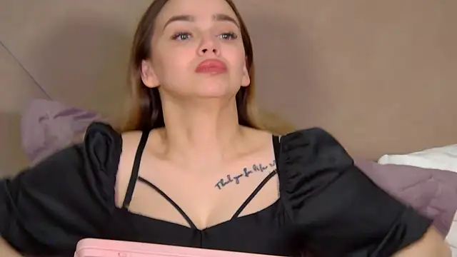 AnitaVentureのライブXXXチャット