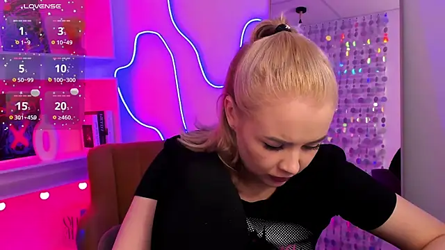 แชท XXX สดของ StephanieSweety