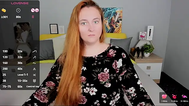 BabeLessiのライブXXXチャット