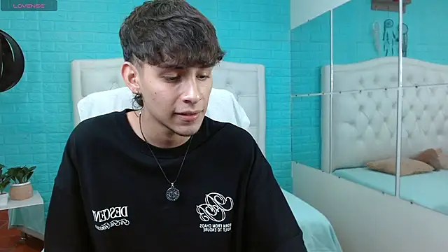 Chatroom XXX en direct de DraxBlade09