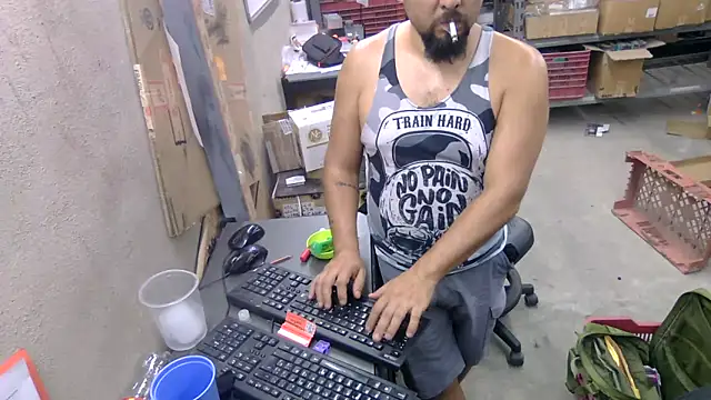 BustedCall 即時 XXX 聊天