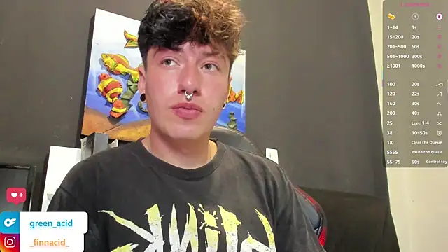 Green_acid01 Show Webcam