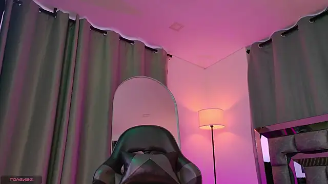 Chat XXX en directo de Bella_Clark2