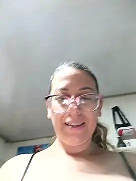 Czat XXX na żywo – miss_hanna07