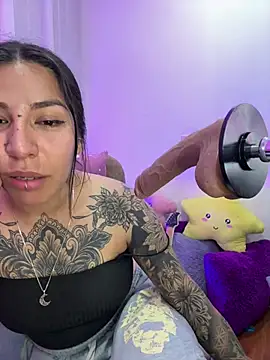 _antonella_dreamss Chat XXX in diretta