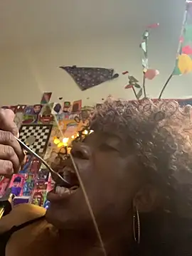 frenchiegon Live XXX chat