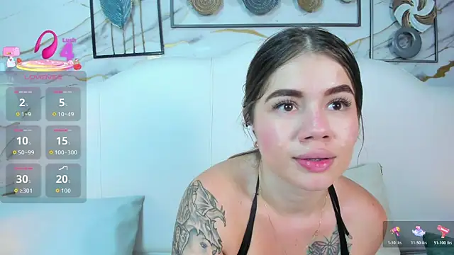 XXX chat uživo modela SweetMichel_