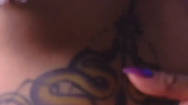 Jess_tattoo11 Adlı Modelin Canlı XXX Sohbeti