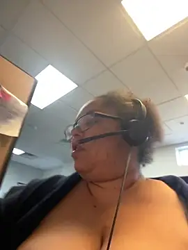 wishuhope4n Live XXX chat