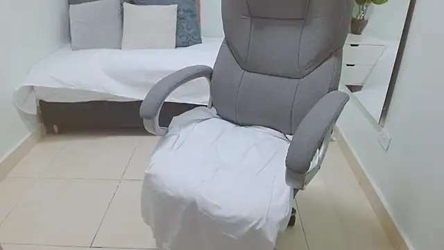 sophia_hadid's Live XXX Chat