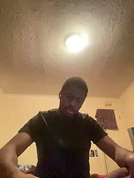 ThickDic28: онлайн-секс-чат