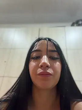 EmmyEvans1 Live XXX-Chat