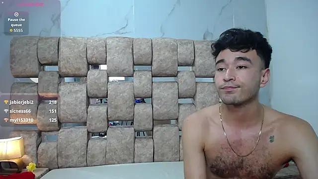 Show de KathyAiden na webcam