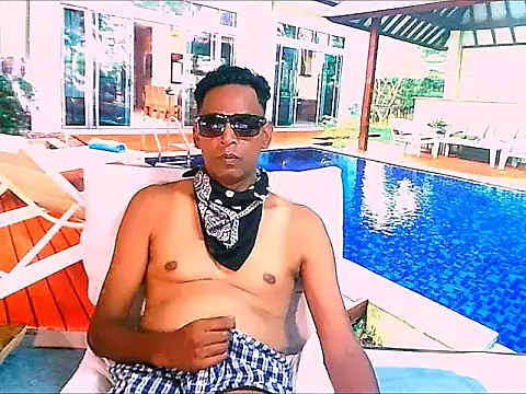 IndianHunk01 Webcam show