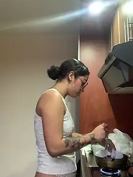 LilithMonette Adlı Modelin Canlı XXX Sohbeti