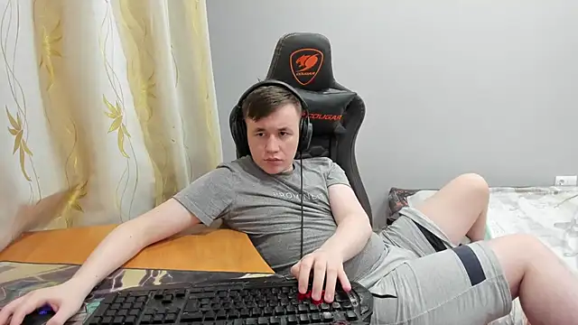 iliaskrislove: απευθείας συνομιλία ΧΧΧ