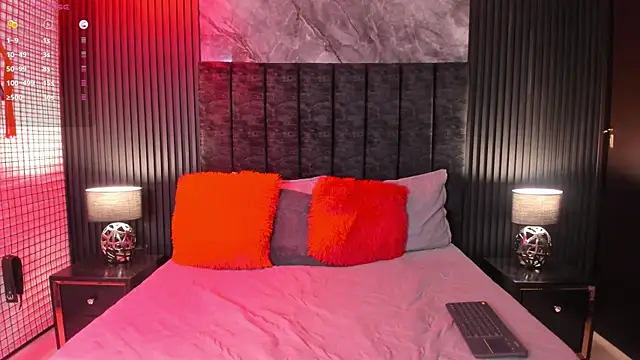 BDSM-DOLL's Live XXX Chat