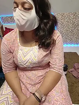 Girlsdaddy69 现场XXX聊天