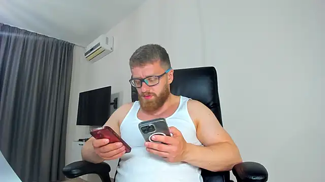 Онлайн чат XXX Findom_guy