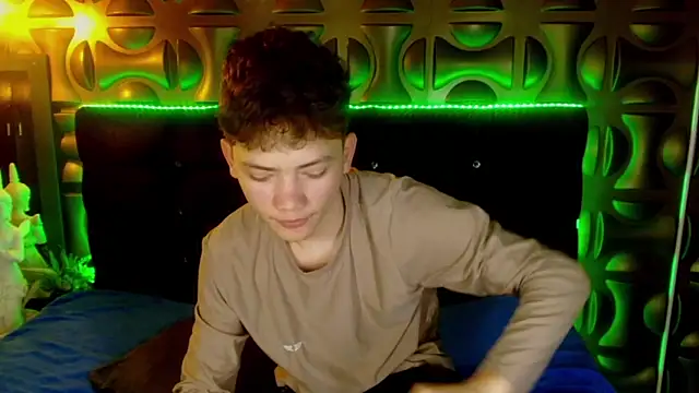 cruz_dante Pertunjukan Webcam