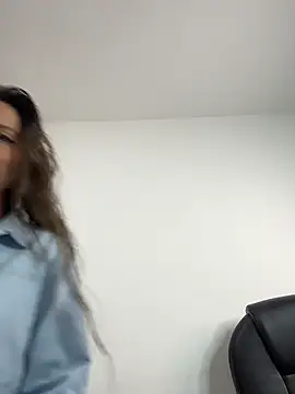 EMILIIA_RICHTER__'s Live XXX Chat